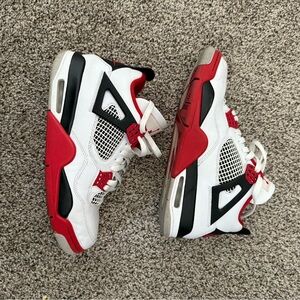 Air Jordan og fire red 4 2020 size 9.5